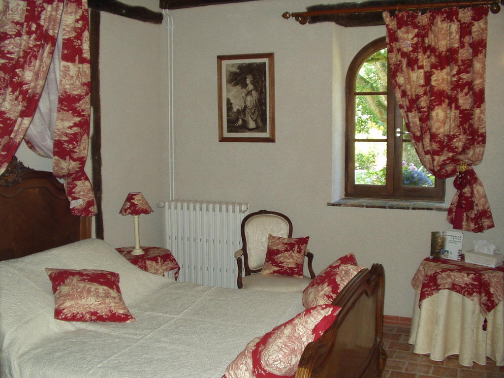 Bed and Breakfast La Petite Ferme Vouzeron Номер фото