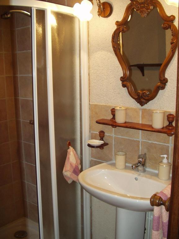 Bed and Breakfast La Petite Ferme Vouzeron Номер фото