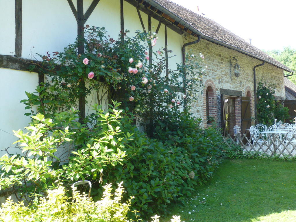 Bed and Breakfast La Petite Ferme Vouzeron Экстерьер фото