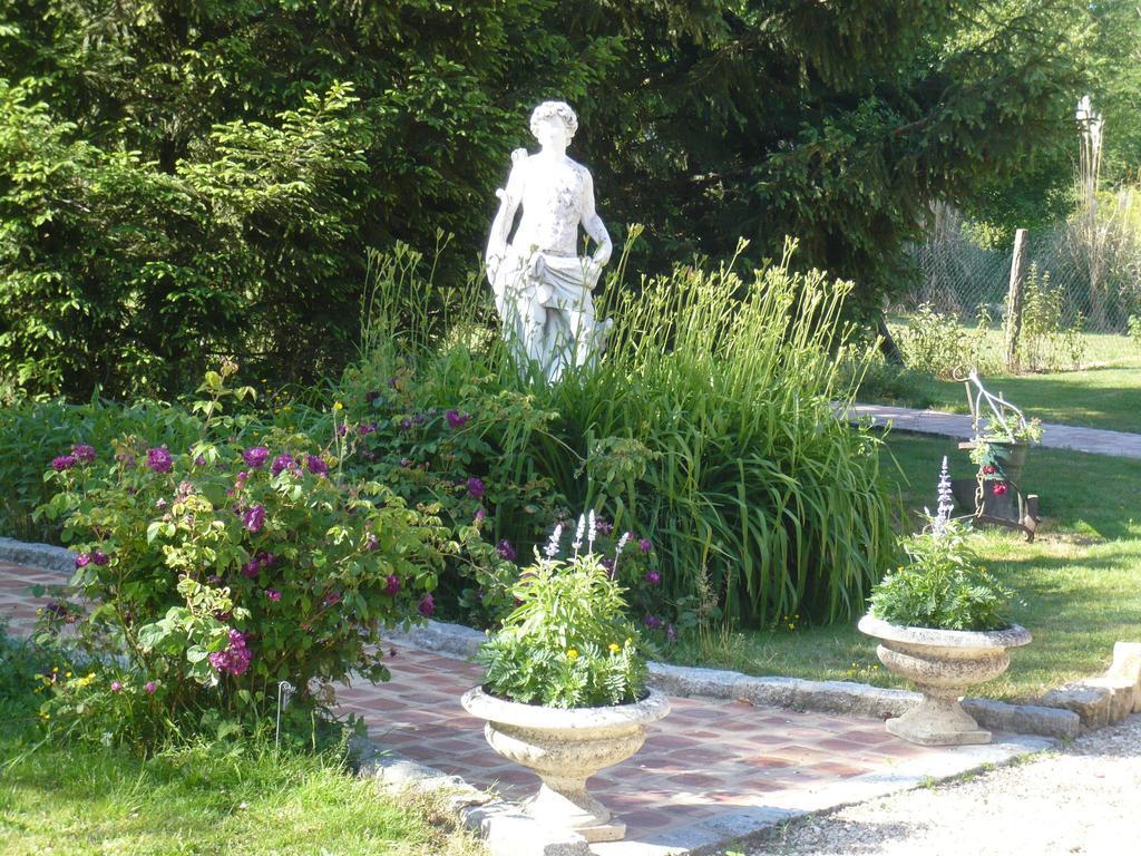 Bed and Breakfast La Petite Ferme Vouzeron Экстерьер фото
